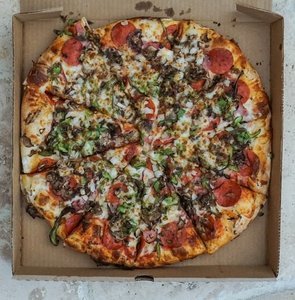 Tasty Grill Special Pizza